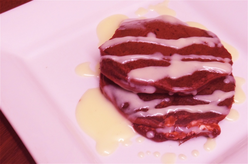 GF red velvet cheesecake pancakes